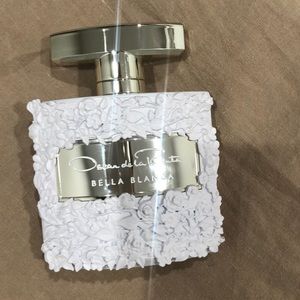 Authentic Oscar De La Renta Bella Blanca for Women